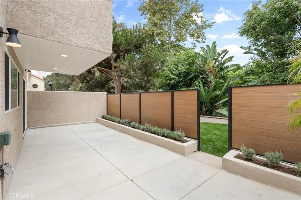1945 Sundance Costa Mesa, CA 92627