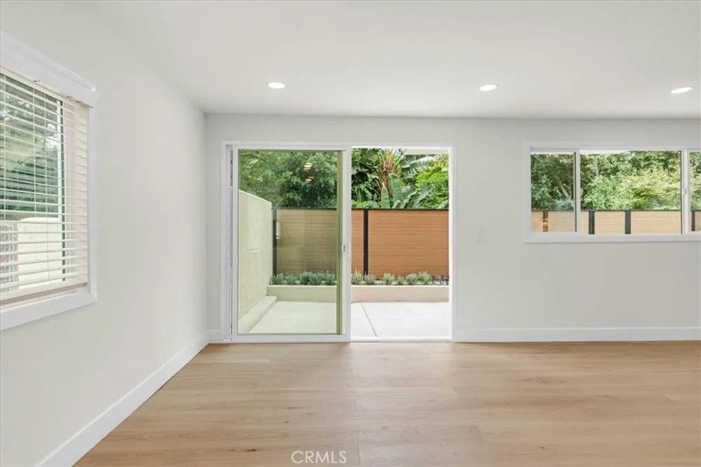 1945 Sundance Costa Mesa, CA 92627