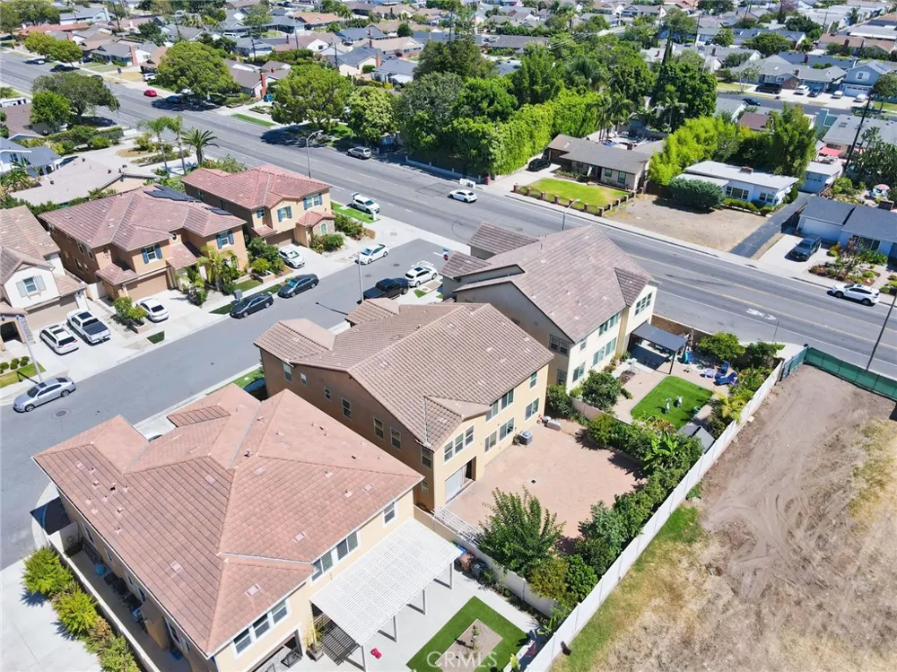 1491 S Carnelian Street Anaheim, CA 92802