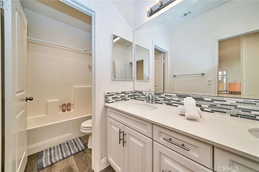 1491 S Carnelian Street Anaheim, CA 92802