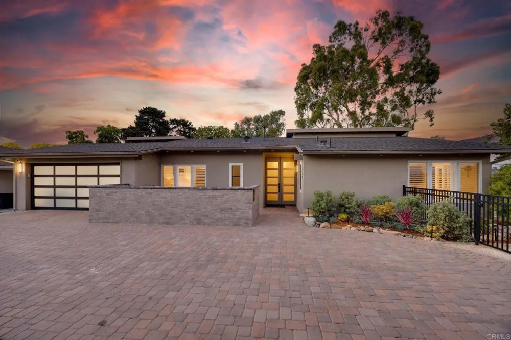 764 E Solana Circle Solana Beach, CA 92075