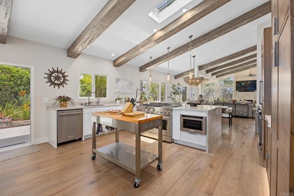 764 E Solana Circle Solana Beach, CA 92075