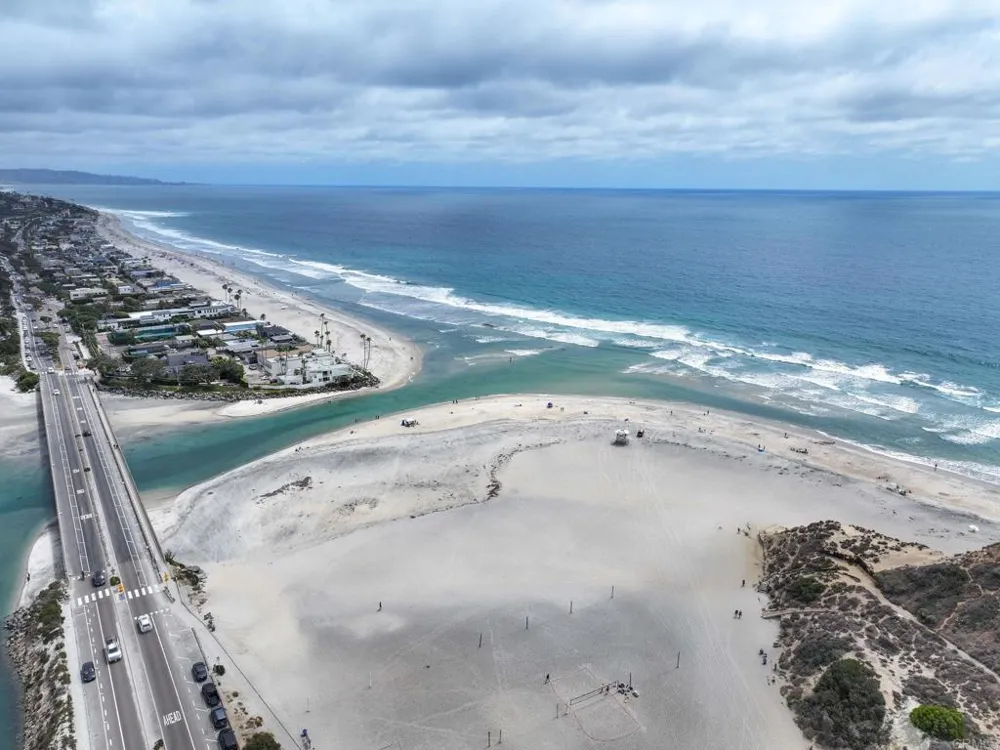 764 E Solana Circle Solana Beach, CA 92075