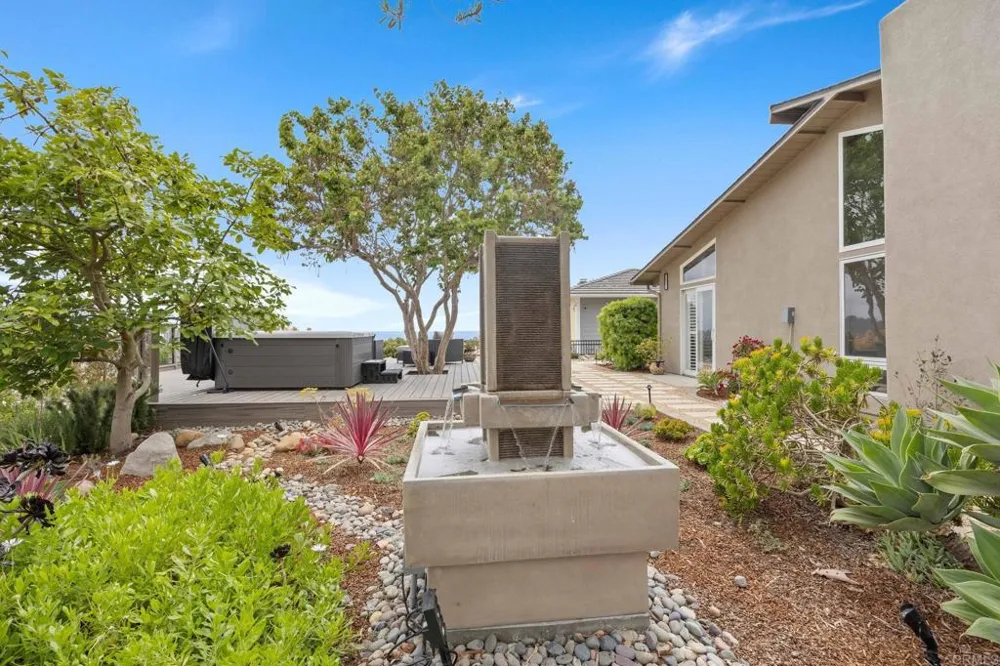 764 E Solana Circle Solana Beach, CA 92075