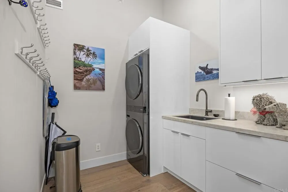 764 E Solana Circle Solana Beach, CA 92075