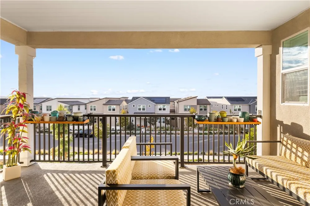 262 Sora Irvine, CA 92618