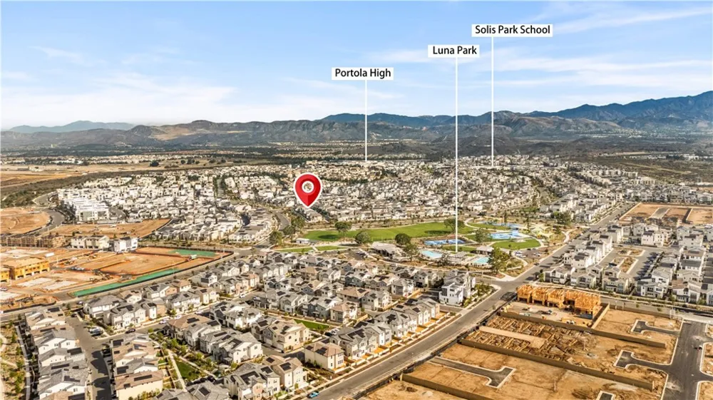 262 Sora Irvine, CA 92618