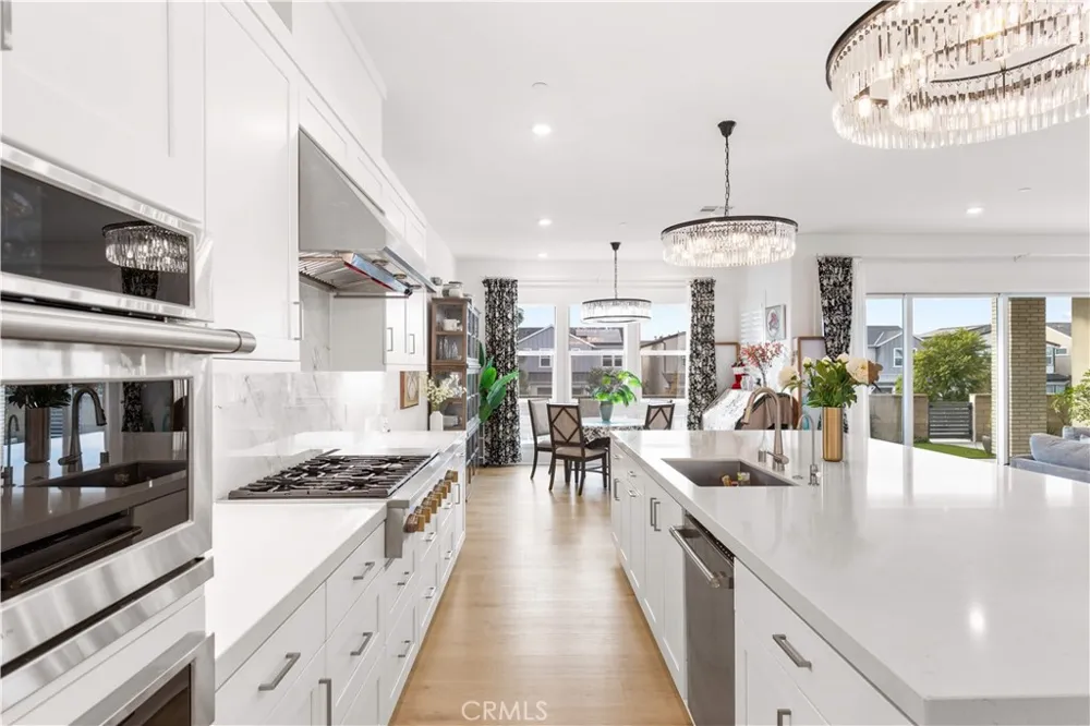 262 Sora Irvine, CA 92618