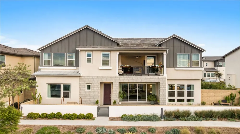 262 Sora Irvine, CA 92618