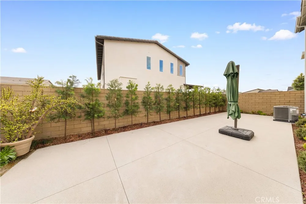 262 Sora Irvine, CA 92618