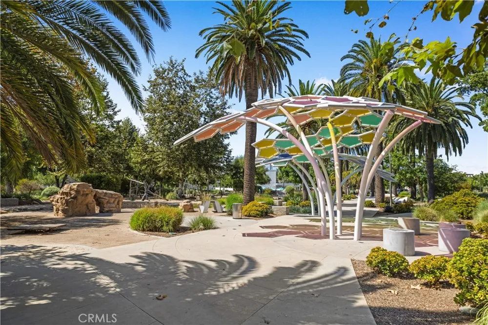 262 Sora Irvine, CA 92618
