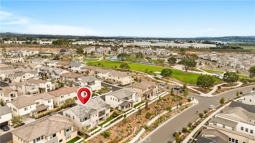 262 Sora Irvine, CA 92618