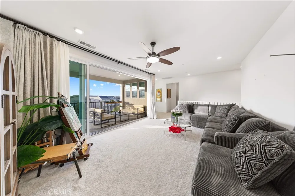 262 Sora Irvine, CA 92618