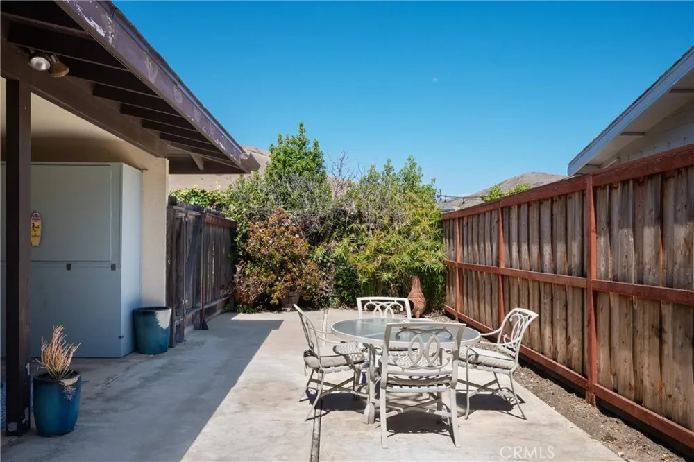 182 Luzon Street Morro Bay, CA 93442