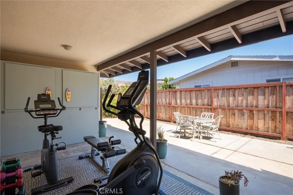 182 Luzon Street Morro Bay, CA 93442