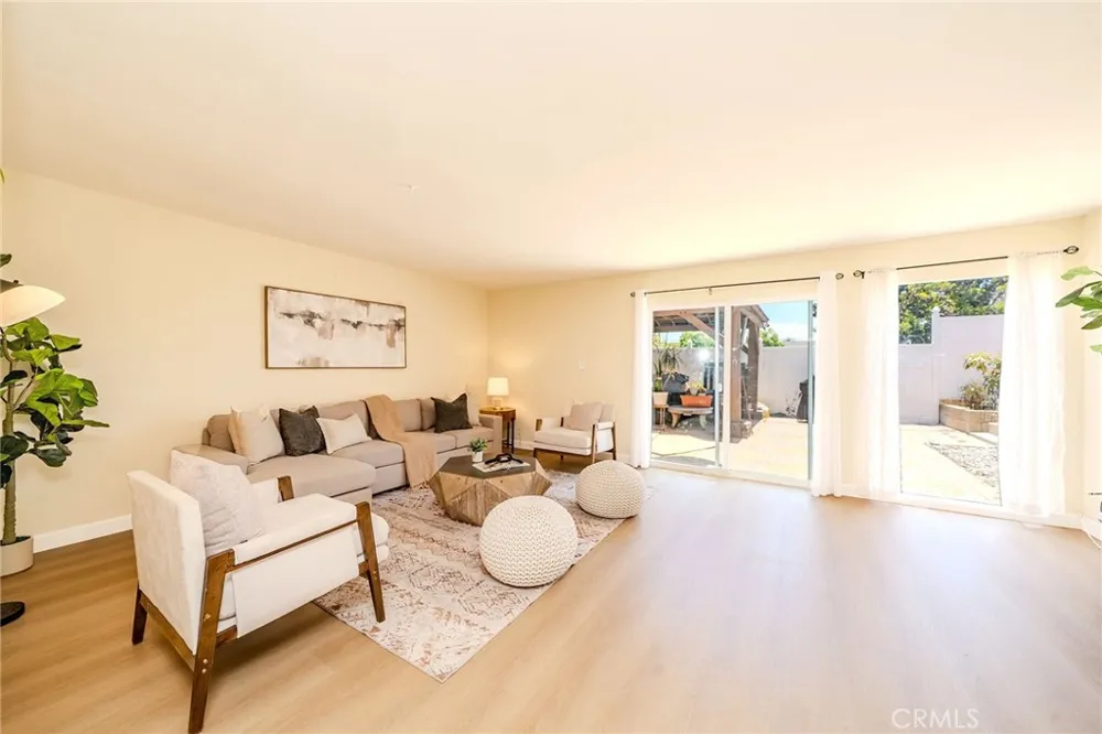 4908 Onyx Torrance, CA 90503