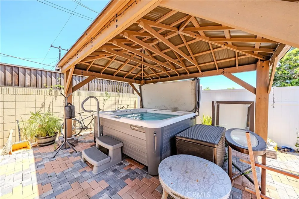 4908 Onyx Torrance, CA 90503