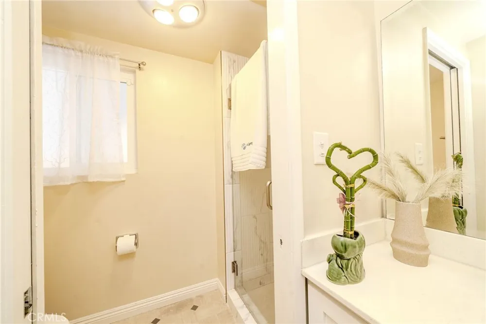 4908 Onyx Torrance, CA 90503