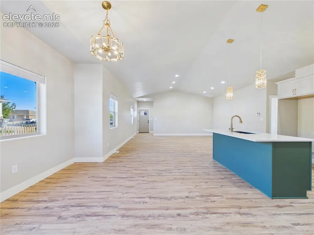 175 S Wiggins Drive Pueblo West, CO 81007
