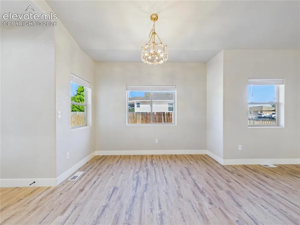 175 S Wiggins Drive Pueblo West, CO 81007