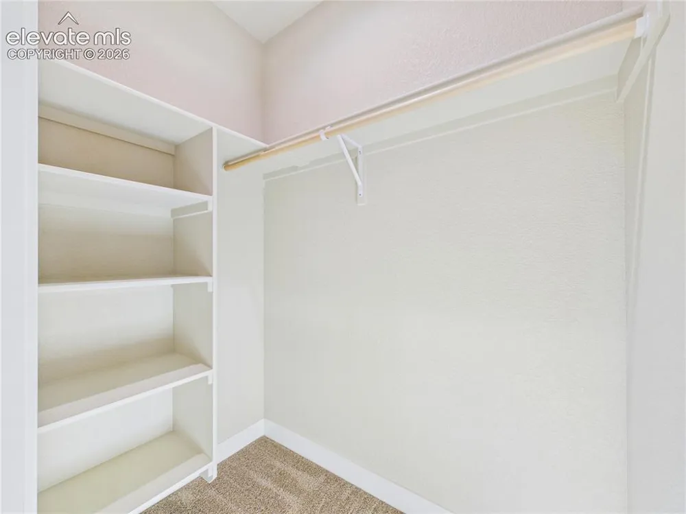 175 S Wiggins Drive Pueblo West, CO 81007