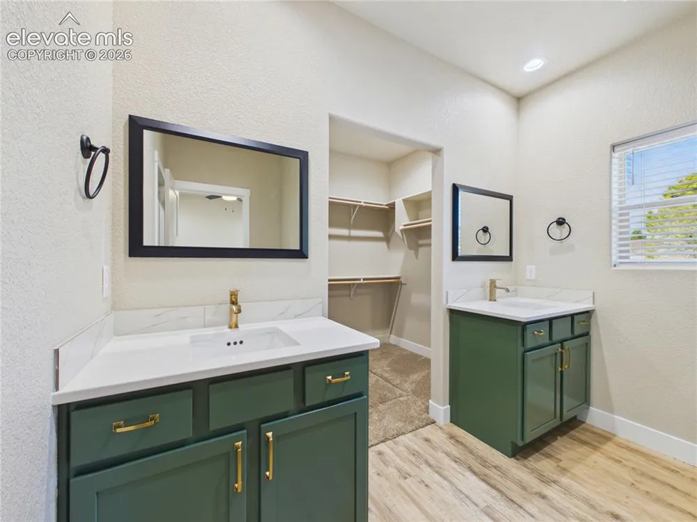175 S Wiggins Drive Pueblo West, CO 81007