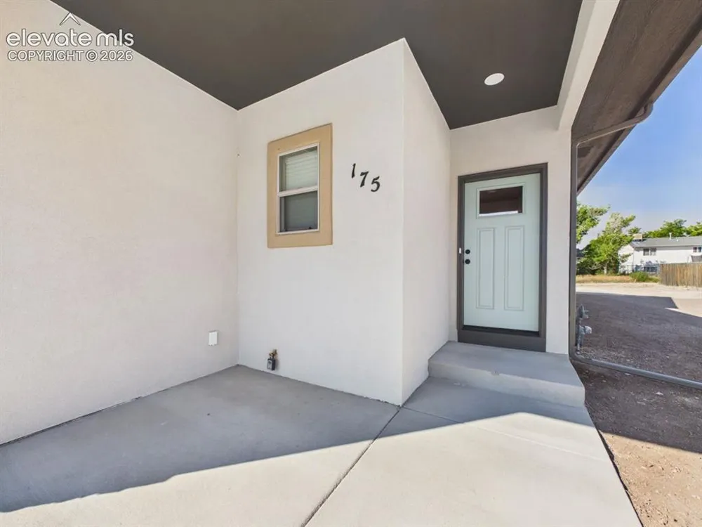 175 S Wiggins Drive Pueblo West, CO 81007