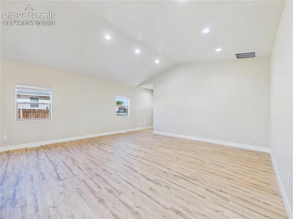 175 S Wiggins Drive Pueblo West, CO 81007