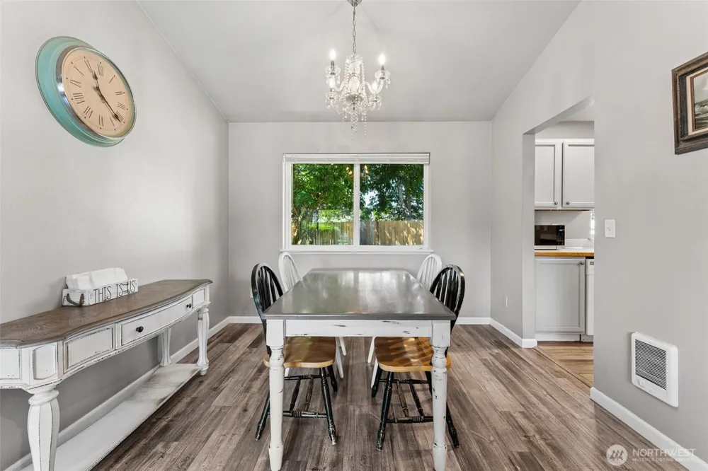 26011 188th Avenue SE Covington, WA 98042