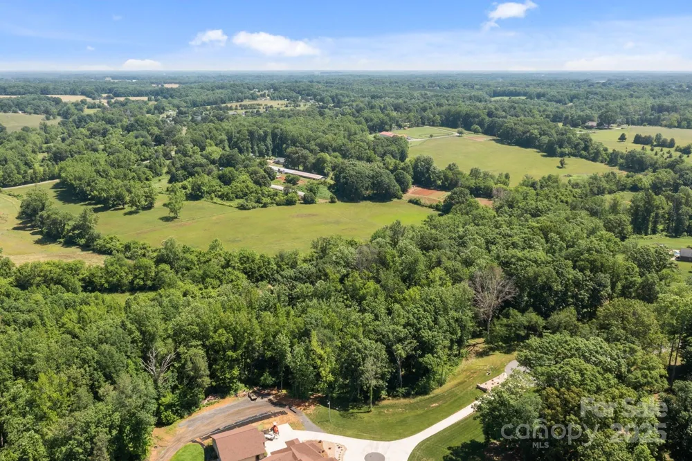 128 Backrush Court Statesville, NC 28625