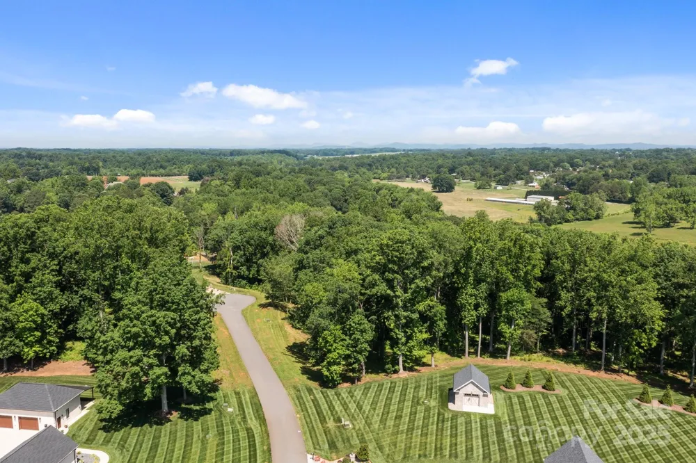 128 Backrush Court Statesville, NC 28625
