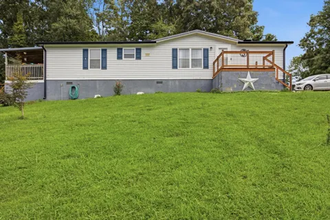 896 Ponderosa Drive
