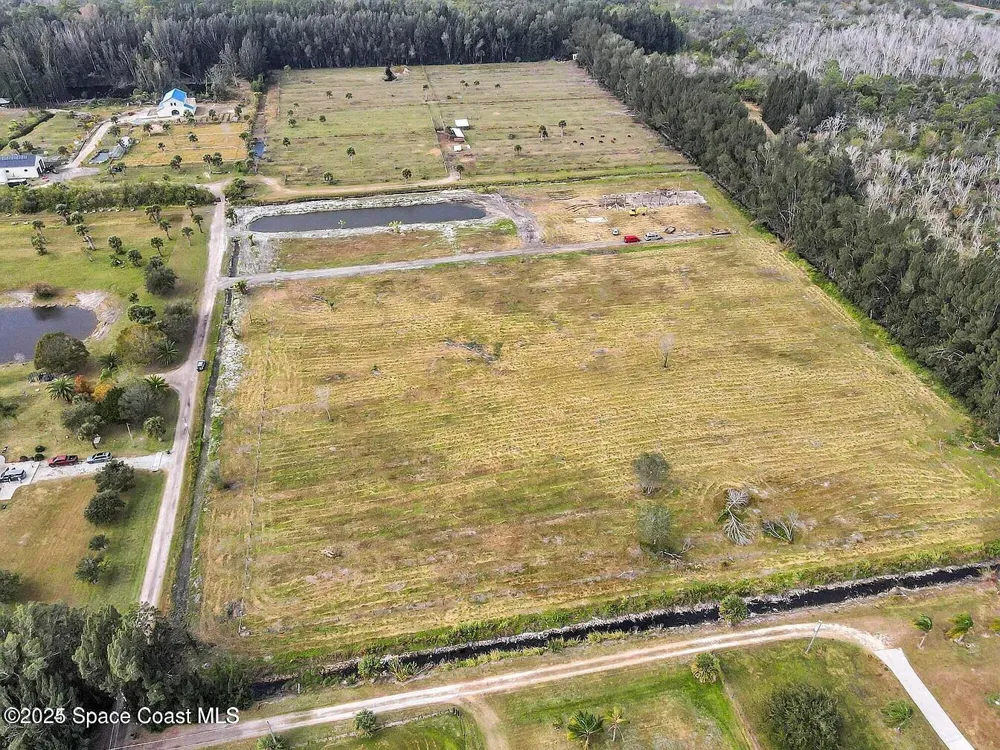 1324 Panther Lane Merritt Island, FL 32953