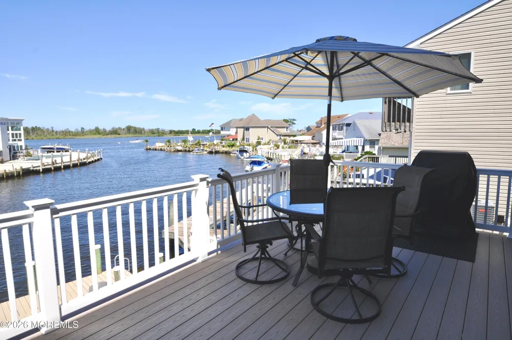 941 Mallard Drive Lanoka Harbor, NJ 08734