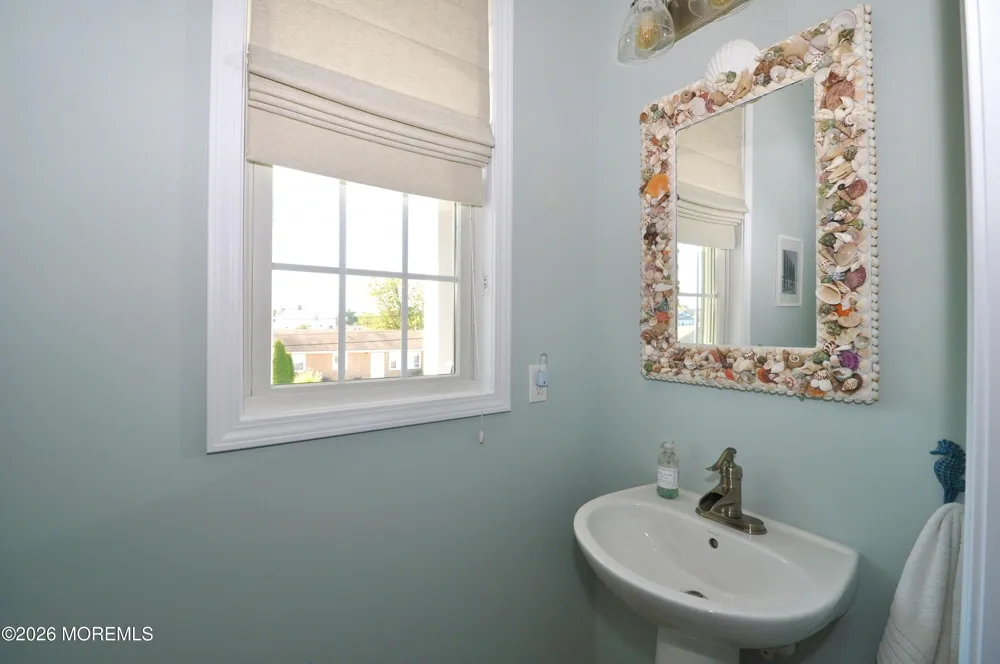 941 Mallard Drive Lanoka Harbor, NJ 08734