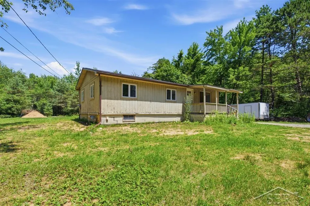 3109 E Monroe Road Larkin Charter Township, MI 48642