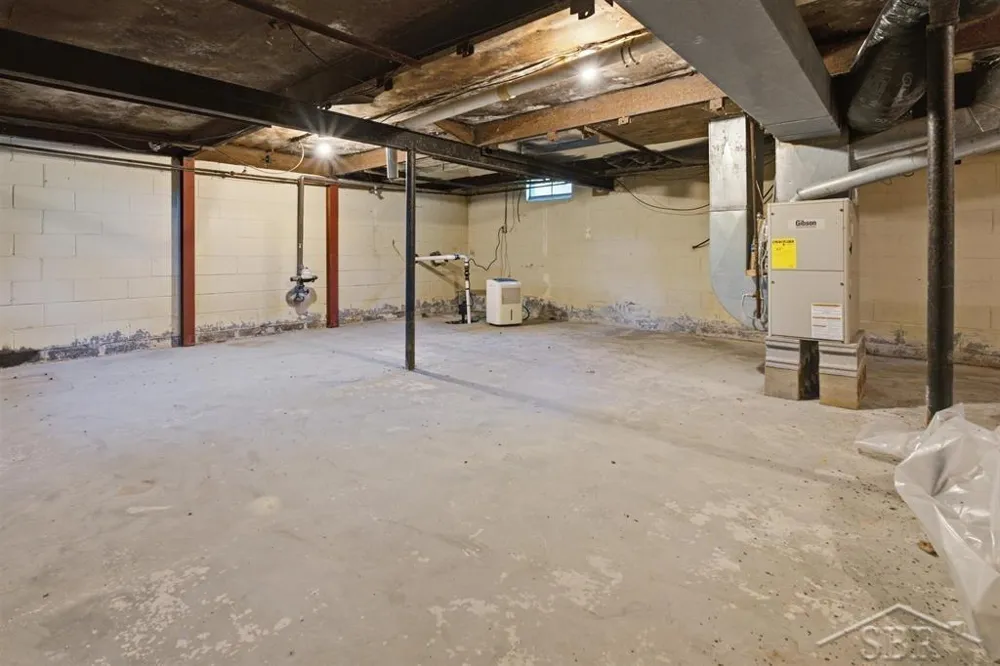 3109 E Monroe Road Larkin Charter Township, MI 48642