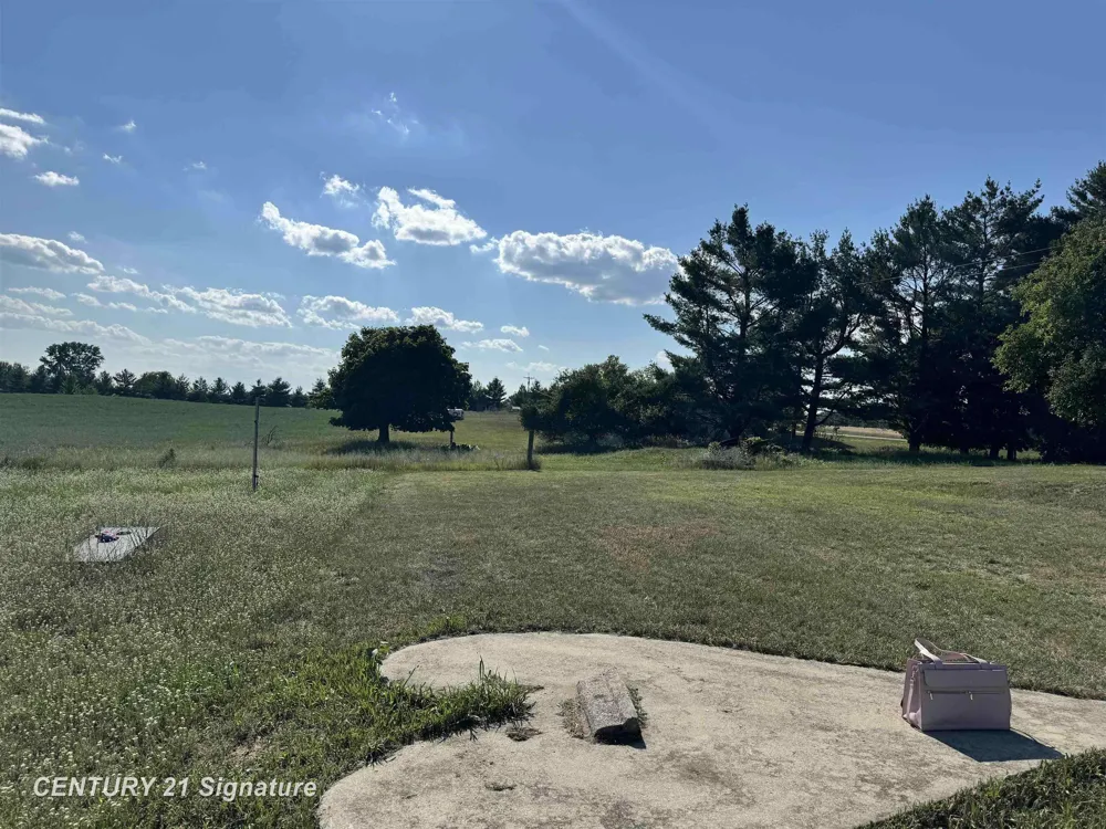 5732 E Grass Lake Road Vernon Township, MI 48617