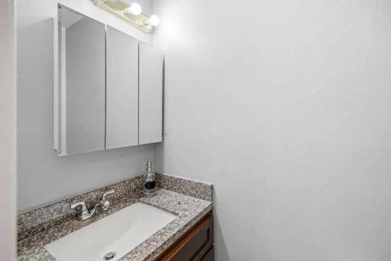 2925 Florence Avenue #35 San Jose, CA 95127