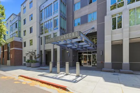 46 W Julian Street #427
