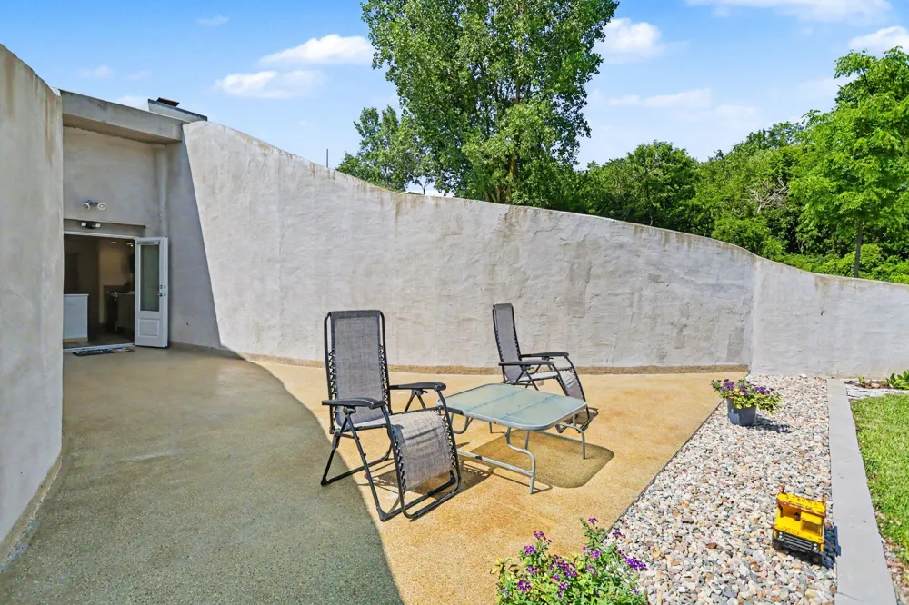 57 Mason Kalamo Township, MI 49096