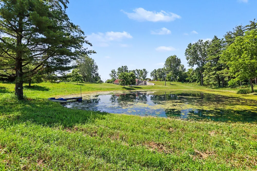 57 Mason Kalamo Township, MI 49096