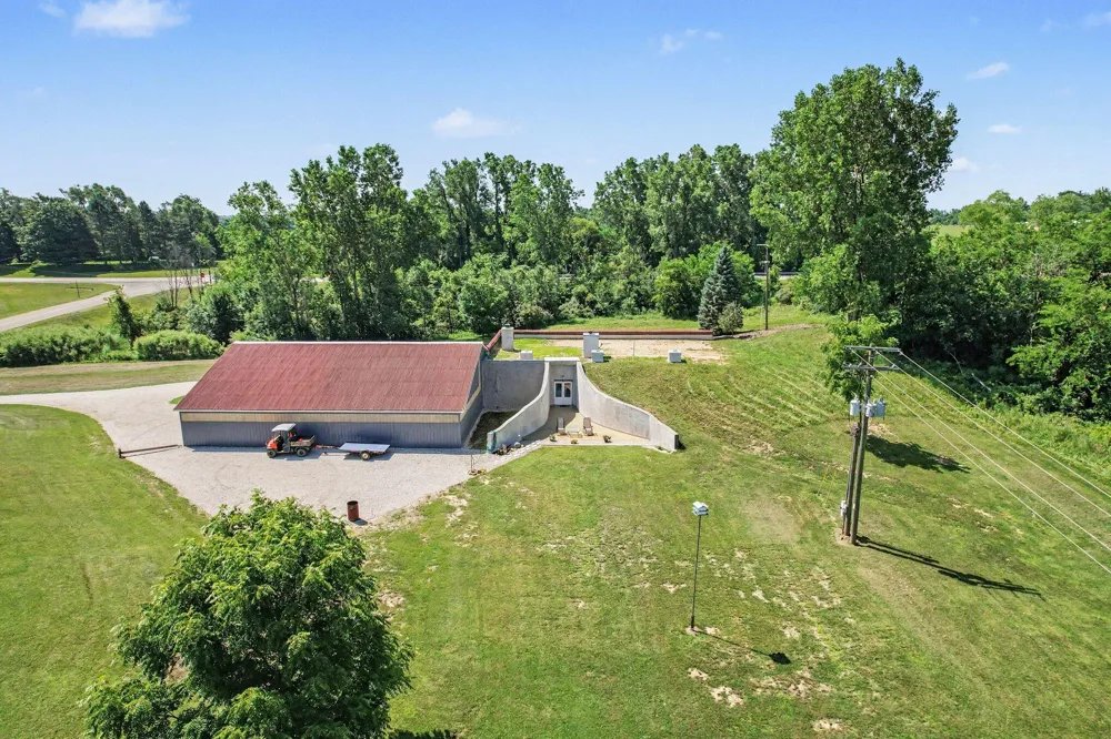 57 Mason Kalamo Township, MI 49096