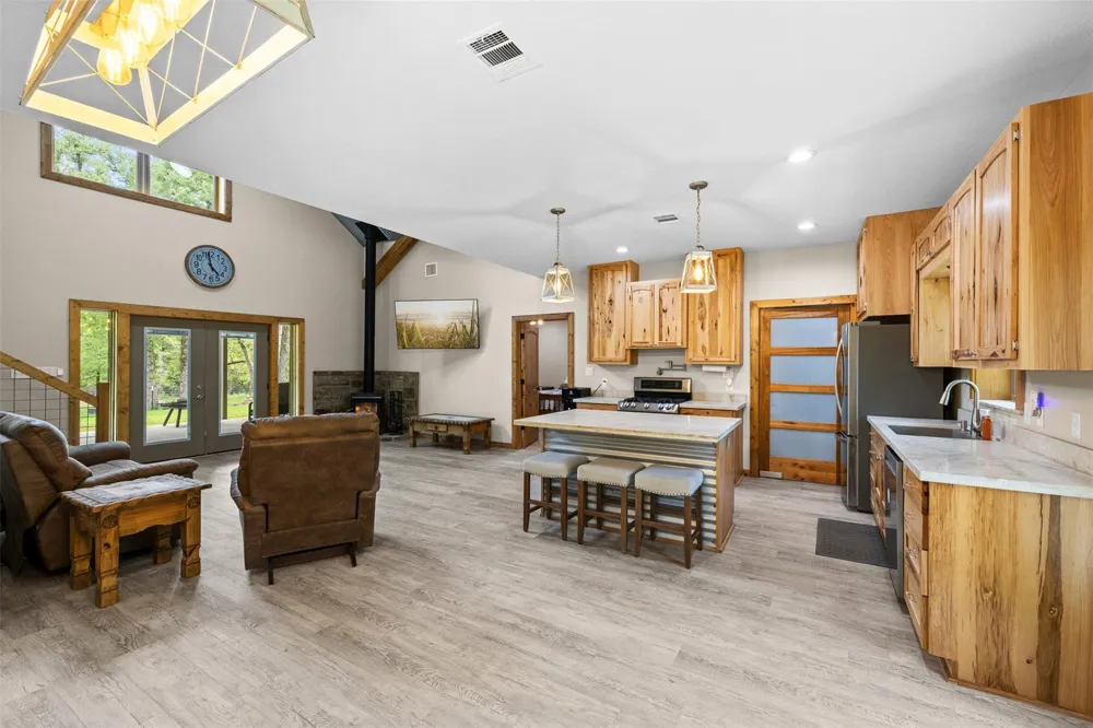 3205 County Road 308 Caldwell, TX 77836