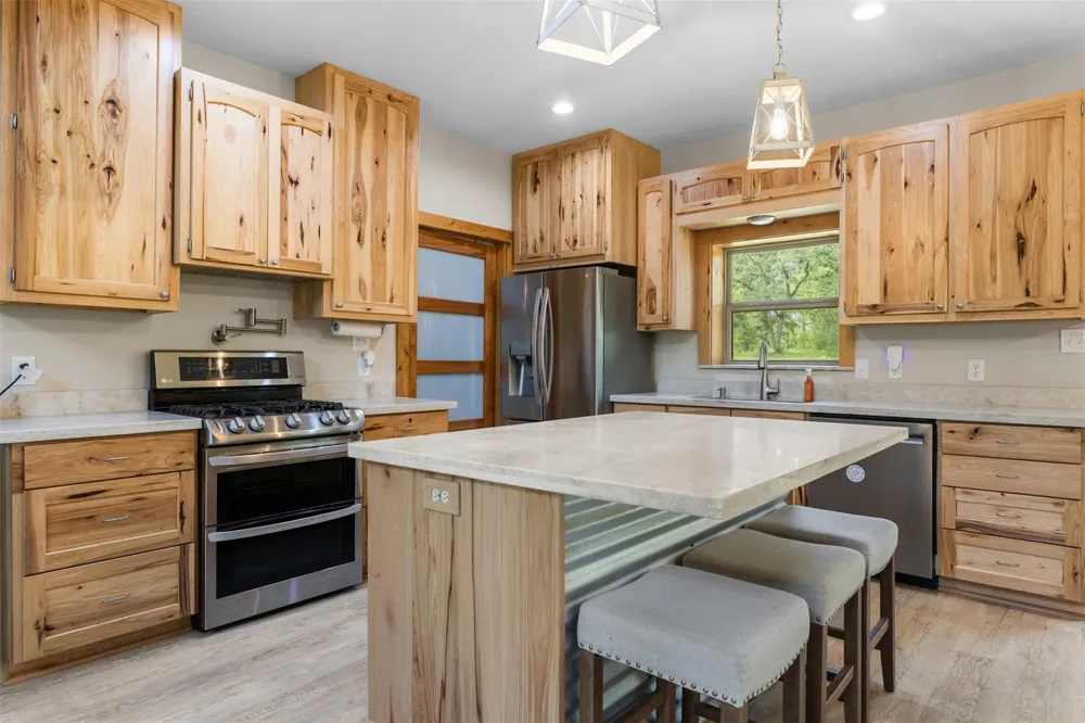 3205 County Road 308 Caldwell, TX 77836