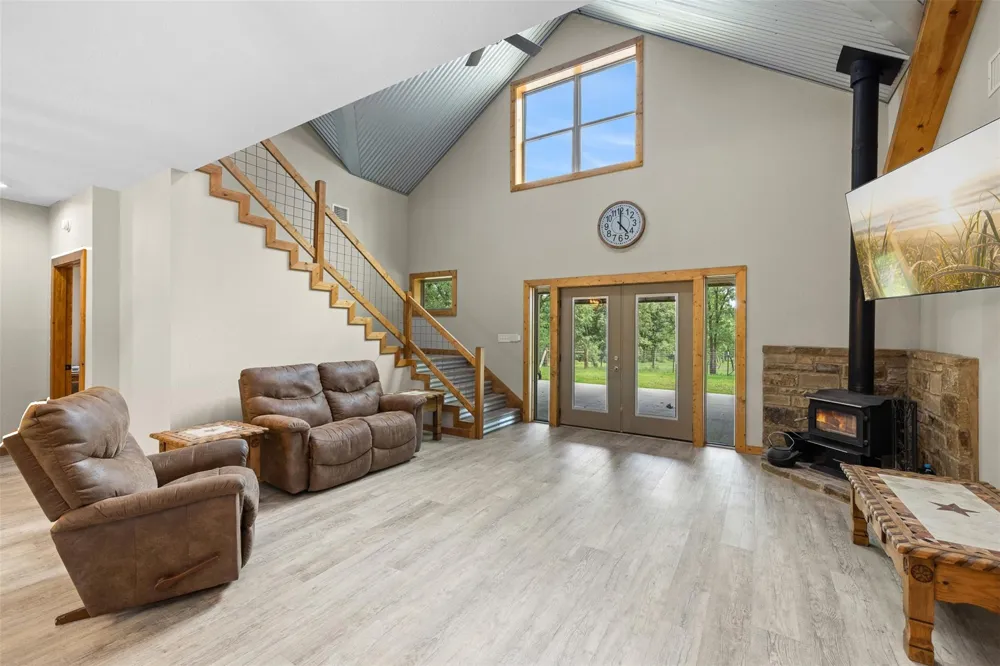 3205 County Road 308 Caldwell, TX 77836