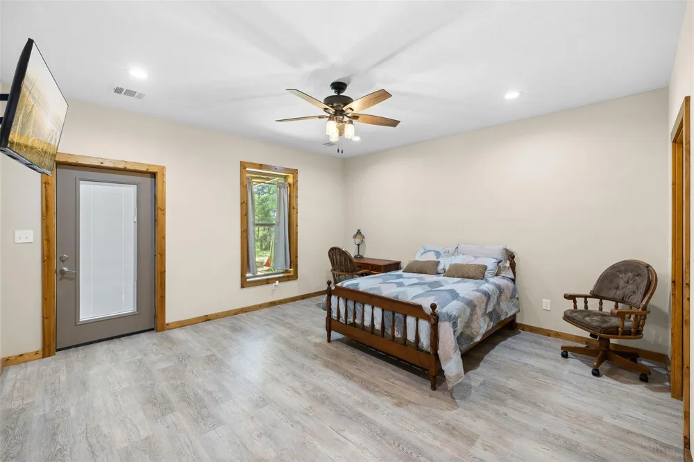 3205 County Road 308 Caldwell, TX 77836