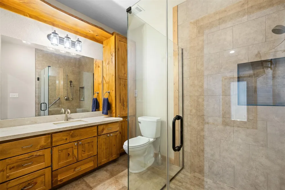 3205 County Road 308 Caldwell, TX 77836