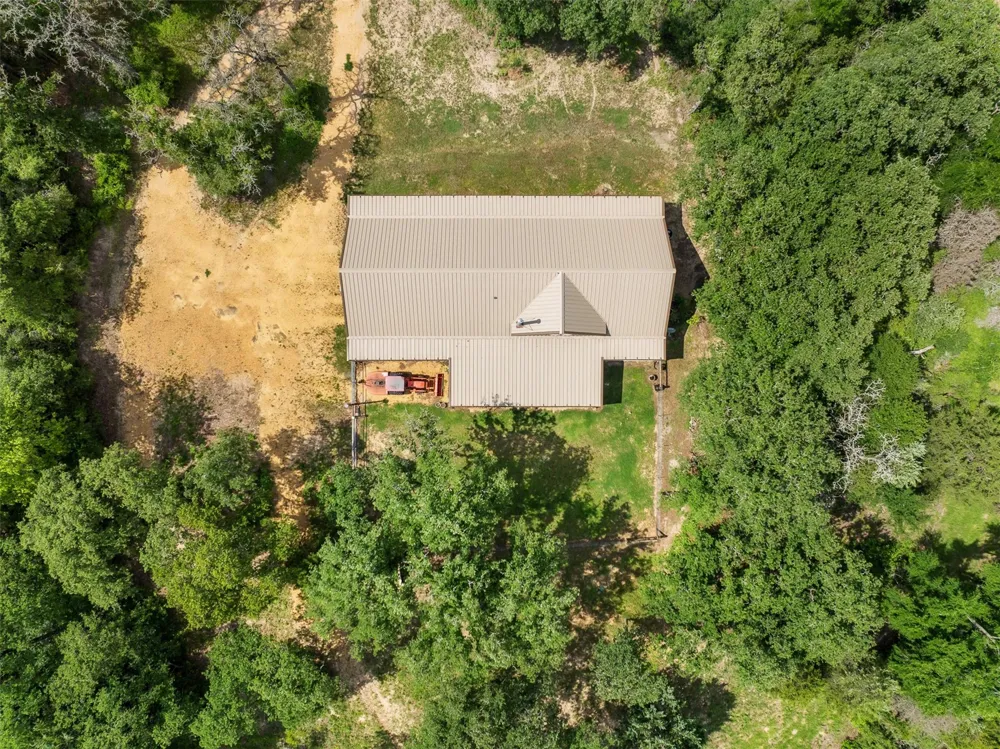 3205 County Road 308 Caldwell, TX 77836