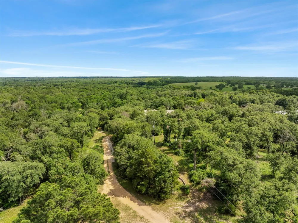 3205 County Road 308 Caldwell, TX 77836
